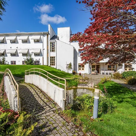 Apartment 1 Bedroom Awesome In *